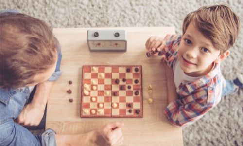 kids playing chess